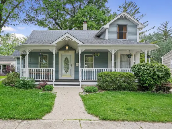 225 S Grant Street, Westmont, IL 60559