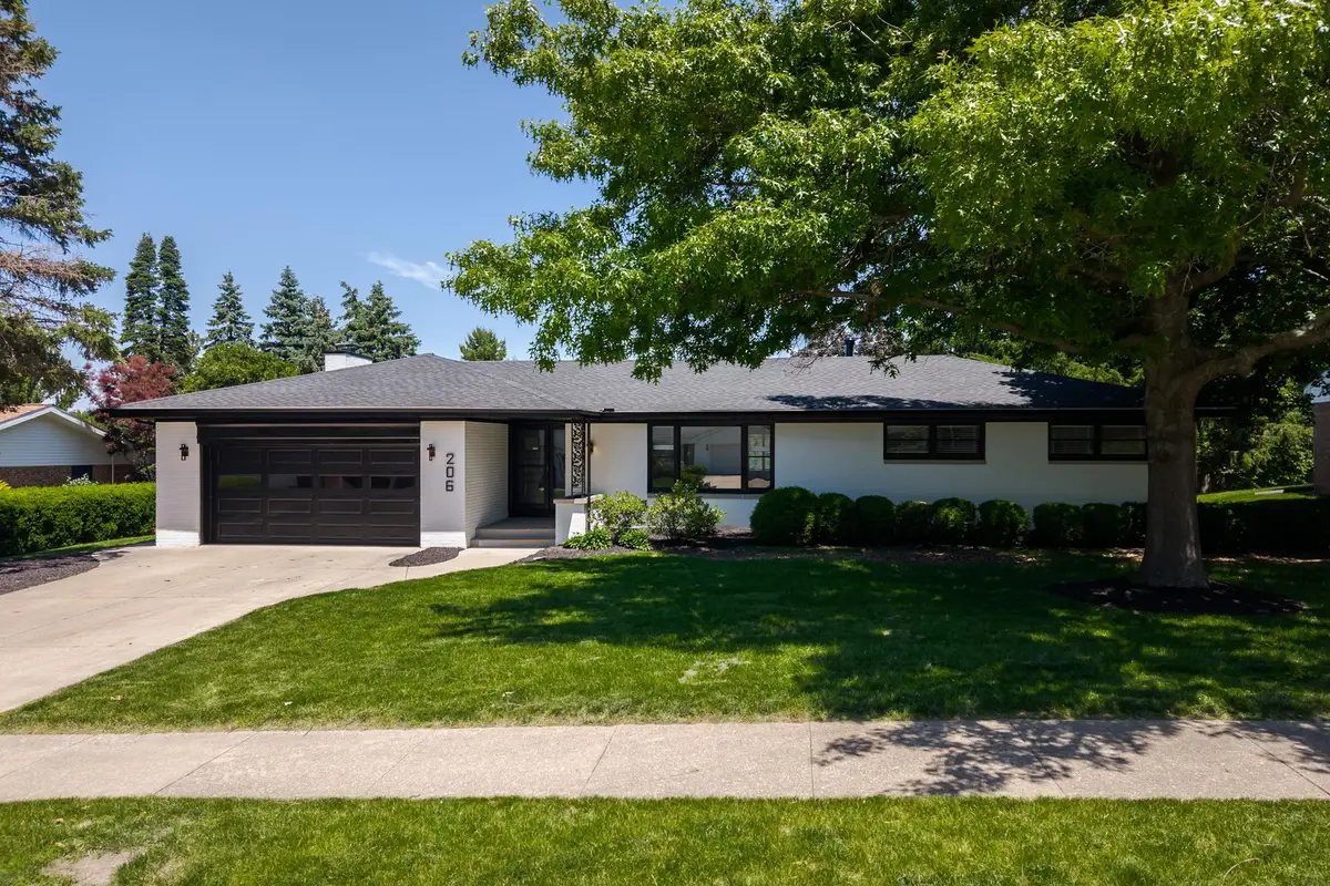 206 Imperial Drive, Bloomington, IL 61701 - #1