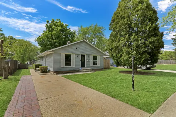 1910 Gabriel Avenue, Zion, IL 60099