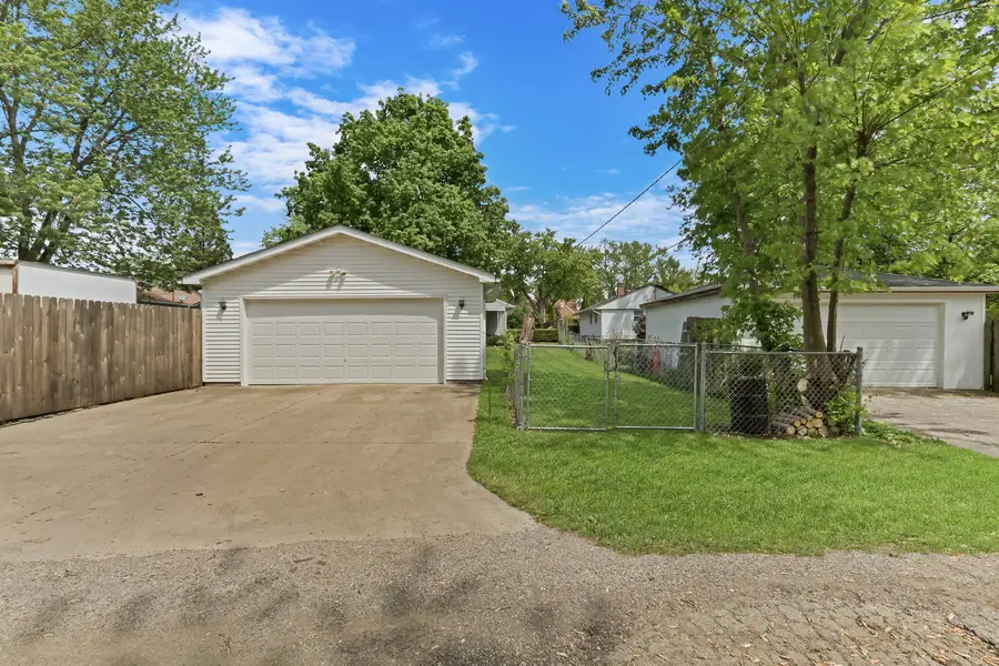 1910 Gabriel Avenue, Zion, IL 60099 - #2