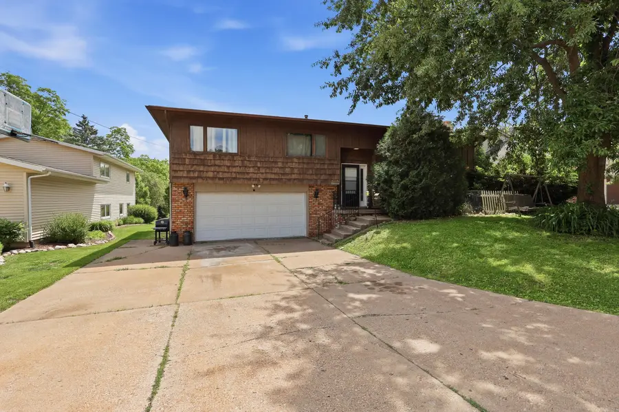 3007 46th Street, Rock Island, IL 61201 - #2