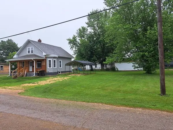 2003 6th Street, Fulton, IL 61252
