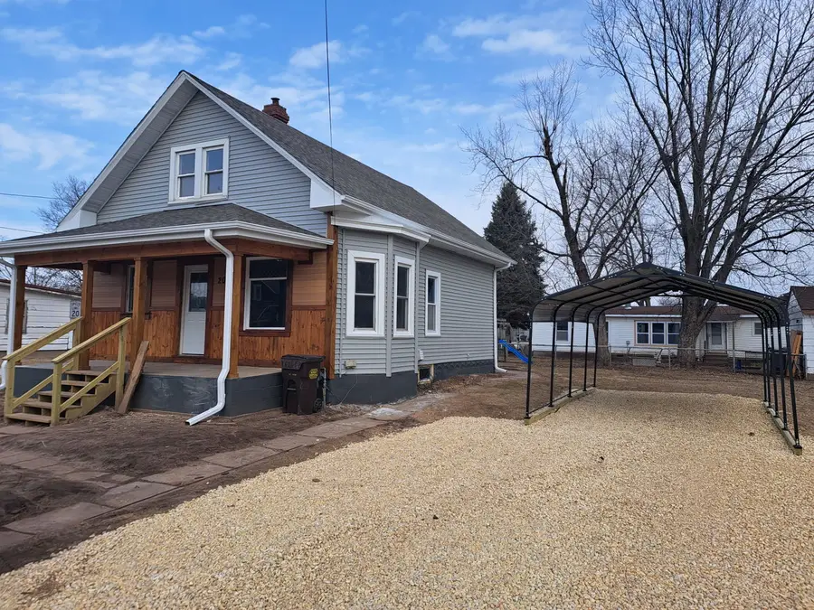 2003 6th Street, Fulton, IL 61252 - #2