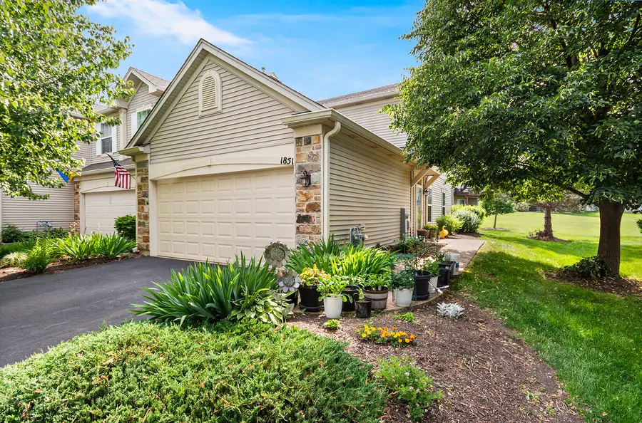 1851 Wisteria Drive, Aurora, IL 60503 - #2