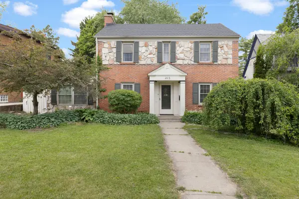206 N Highland Avenue, Rockford, IL 61107