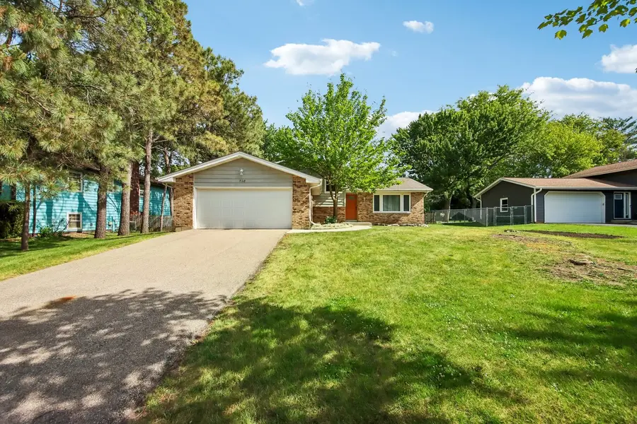 710 Chelsea Drive, Algonquin, IL 60102 - #2