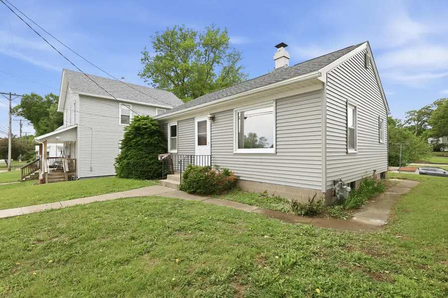2506 17th Street, Rock Island, IL 61201 - #2