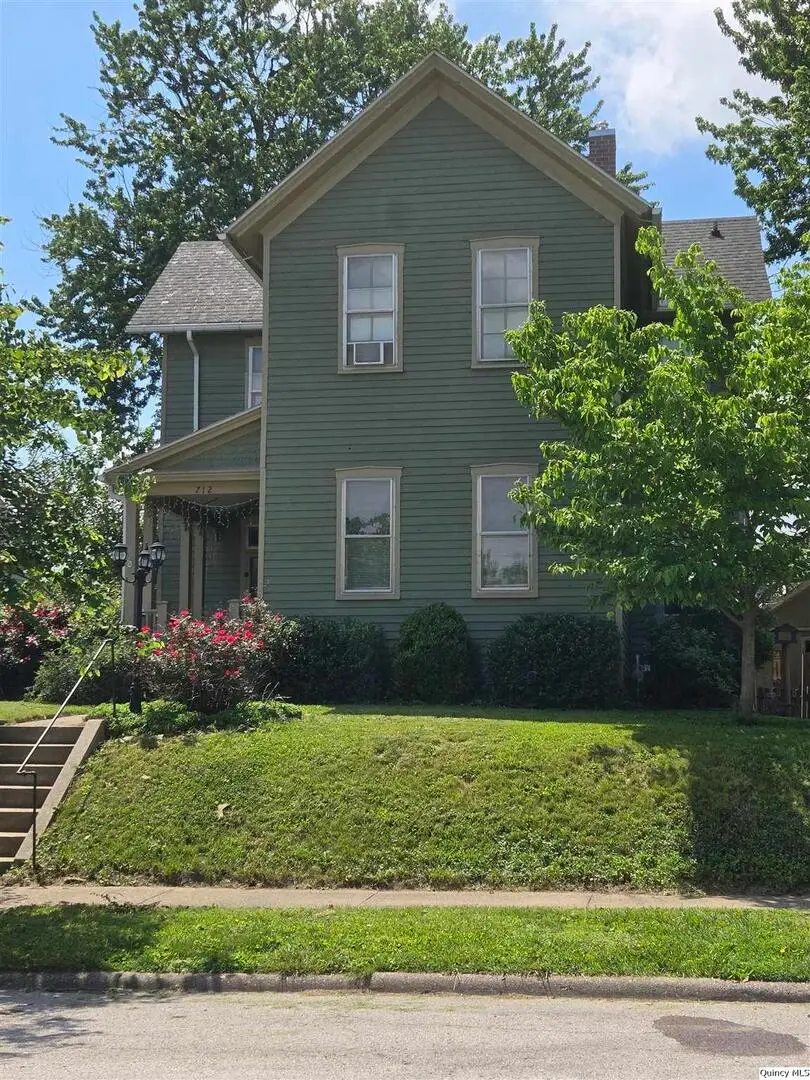 712 S 19th, Quincy, IL 62301 - #1