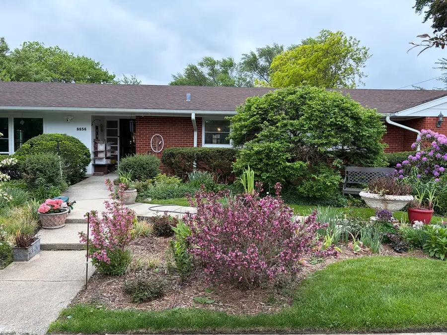 8856 Knox Avenue, Skokie, IL 60076 - #2