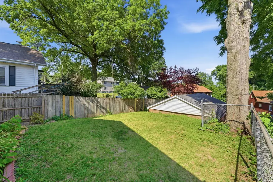 821 N Pine Street, Davenport, IA 52804 - #3