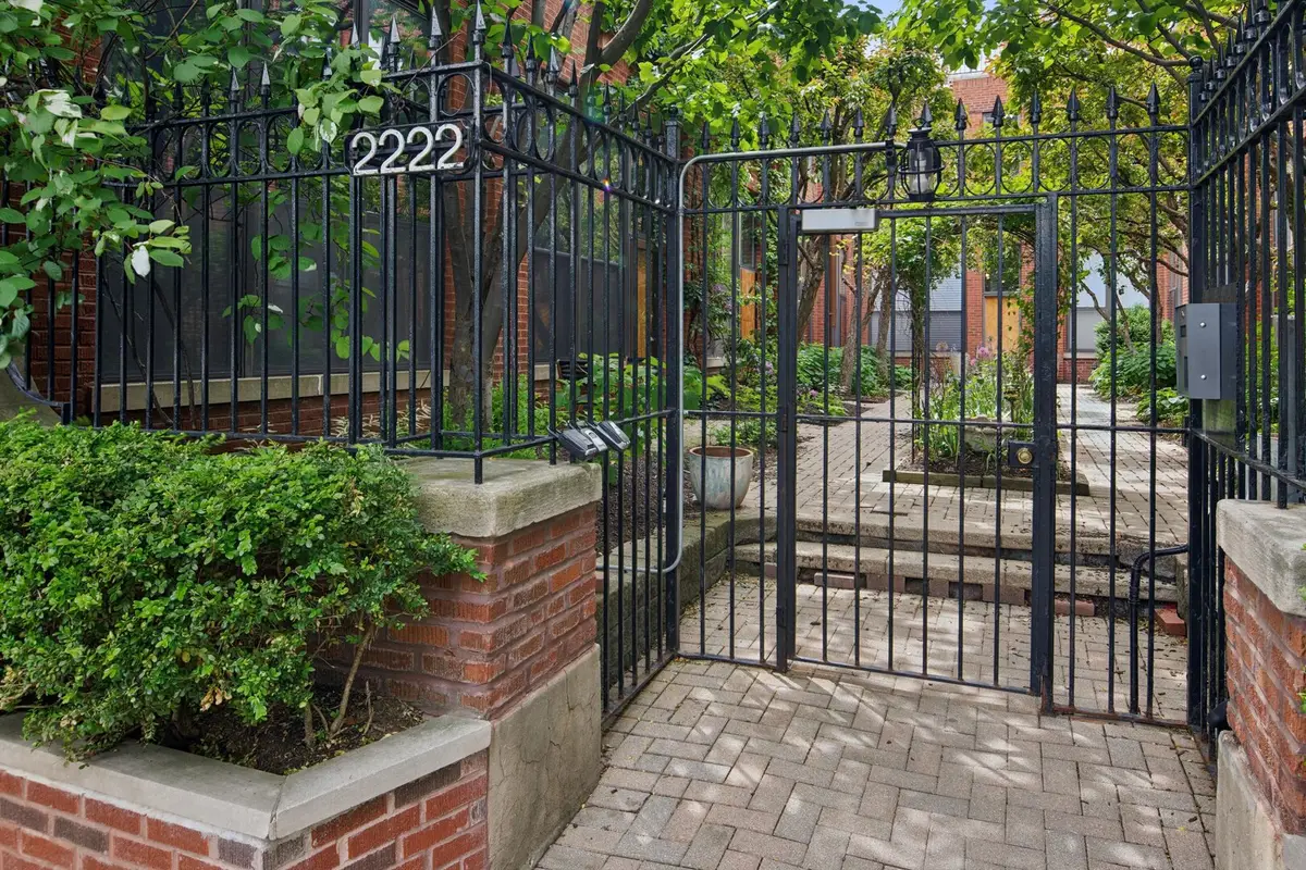 2222 N Racine Avenue #16, Chicago, IL 60614 - #1