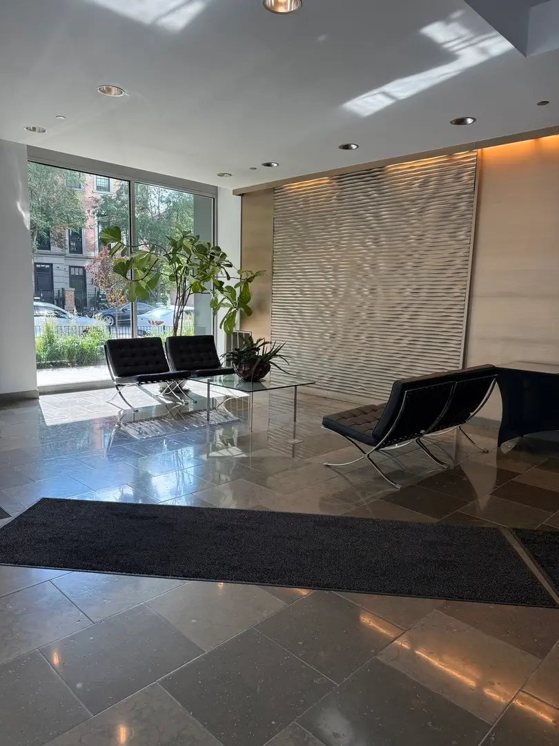 Address Withheld By Seller, Chicago, IL 60616 - #3