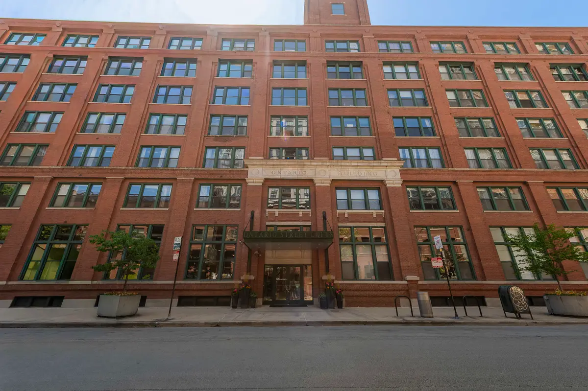 411 W Ontario Street #220, Chicago, IL 60654 - #1