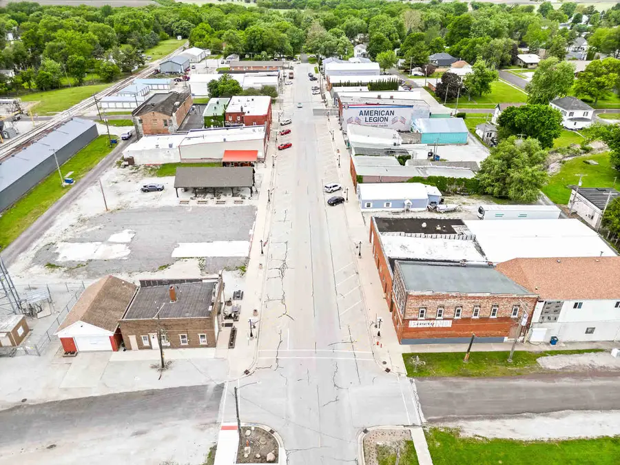 124 E Main Street, Colfax, IL 61728 - #2