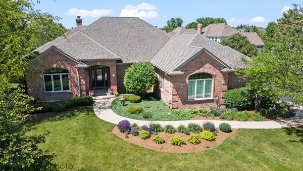 9530 Nicklaus Lane, Lakewood, IL 60014