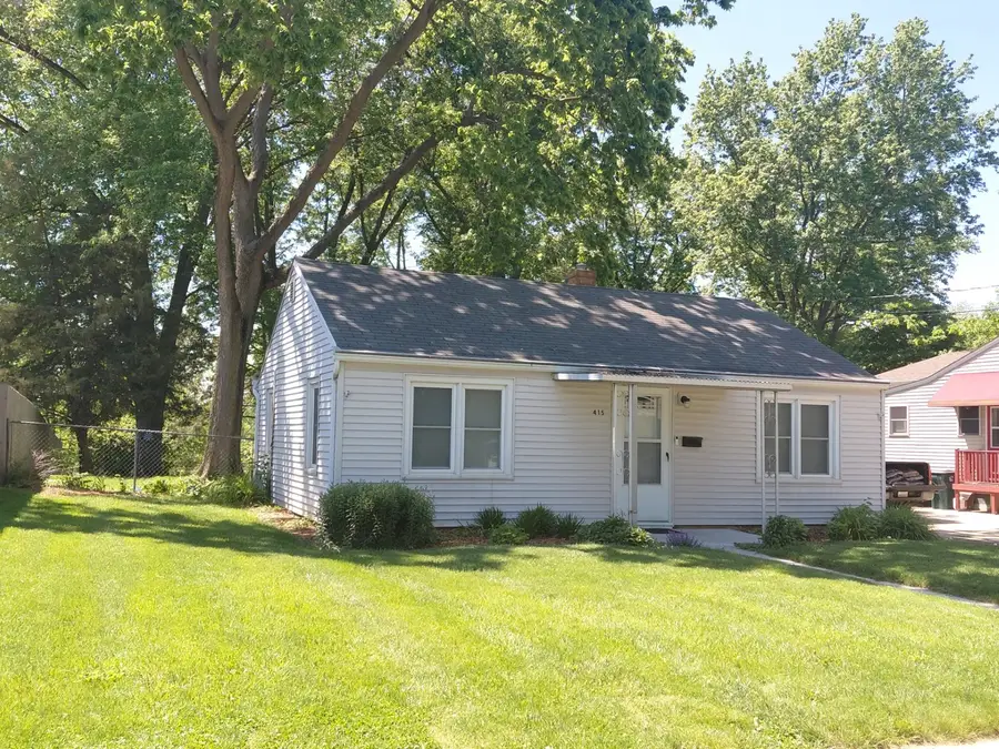 415 S Van Buren Street, Batavia, IL 60510 - #2
