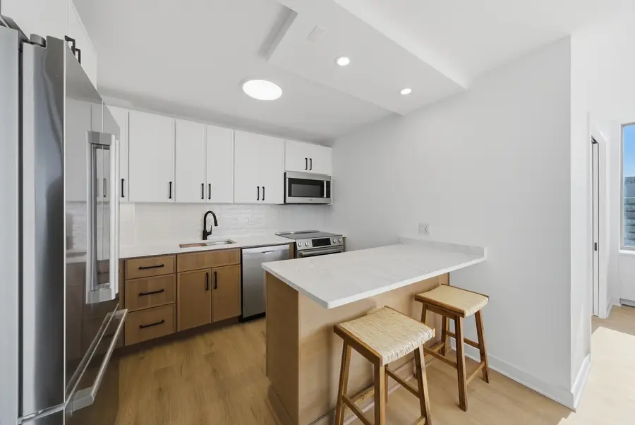 1355 N Sandburg Terrace #2801, Chicago, IL 60610 - #3
