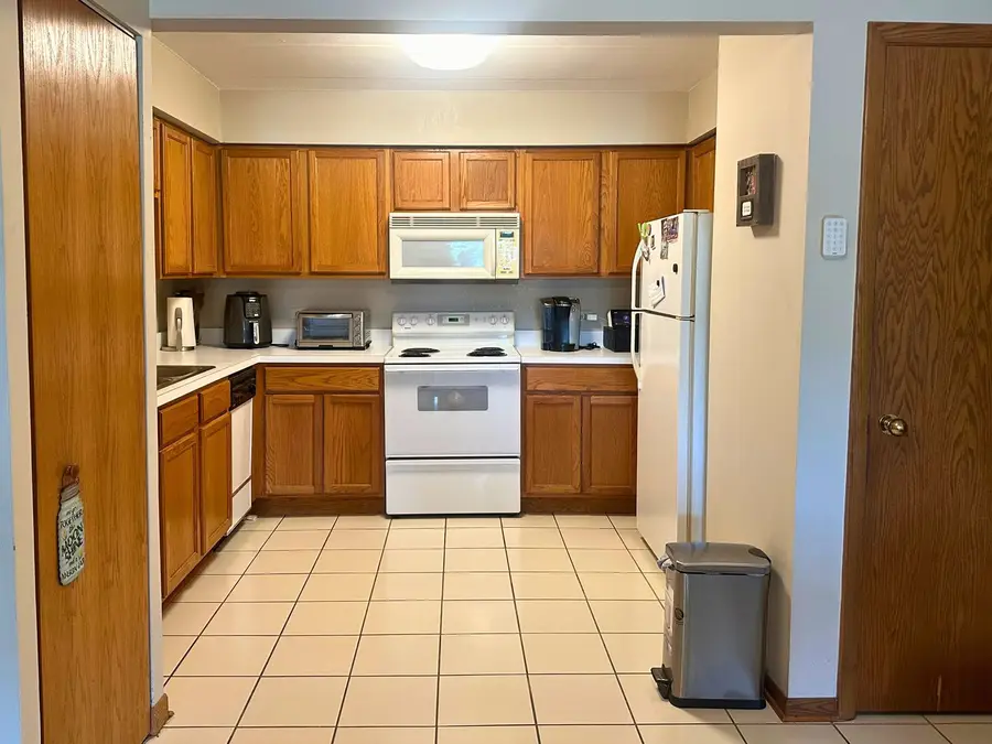 10524 S Pulaski Road #2SE, Oak Lawn, IL 60453 - #2