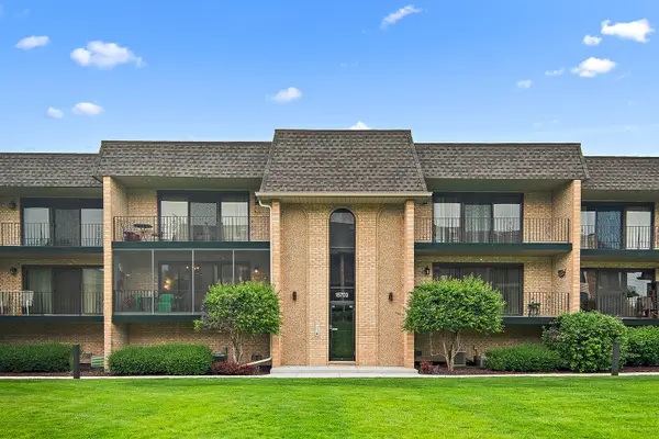 15703 Old Orchard Court #1S, Orland Park, IL 60462