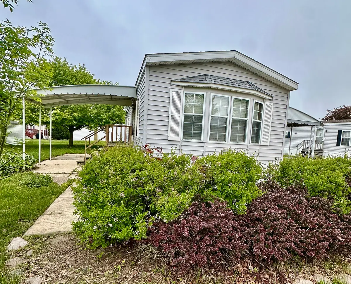 19900 128th Street #221, Bristol, WI 53104 - #1