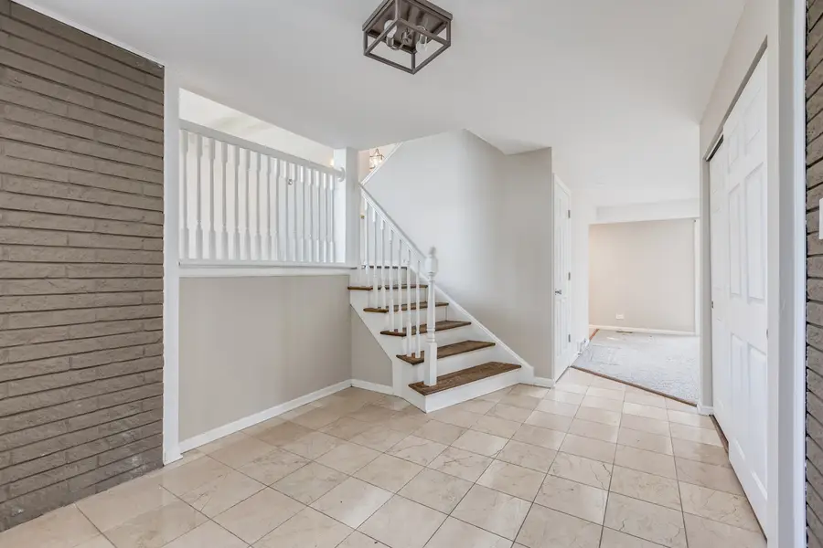 9804 N Lauren Lane, Niles, IL 60714 - #3