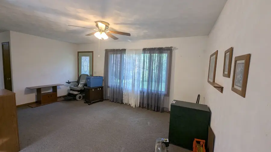 521 12th Street, Erie, IL 61250 - #3