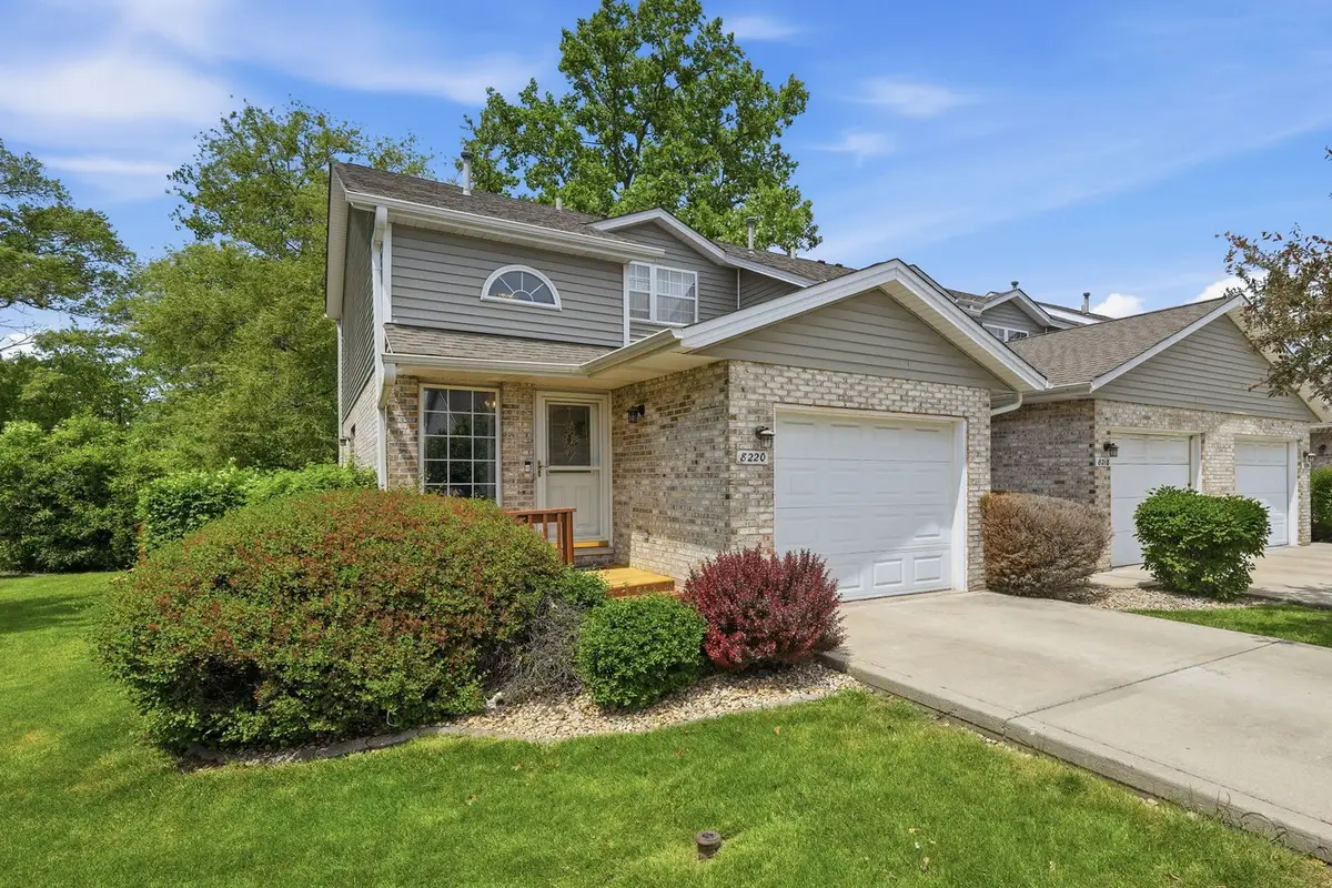 8220 Daniel Drive, Justice, IL 60458 - #1