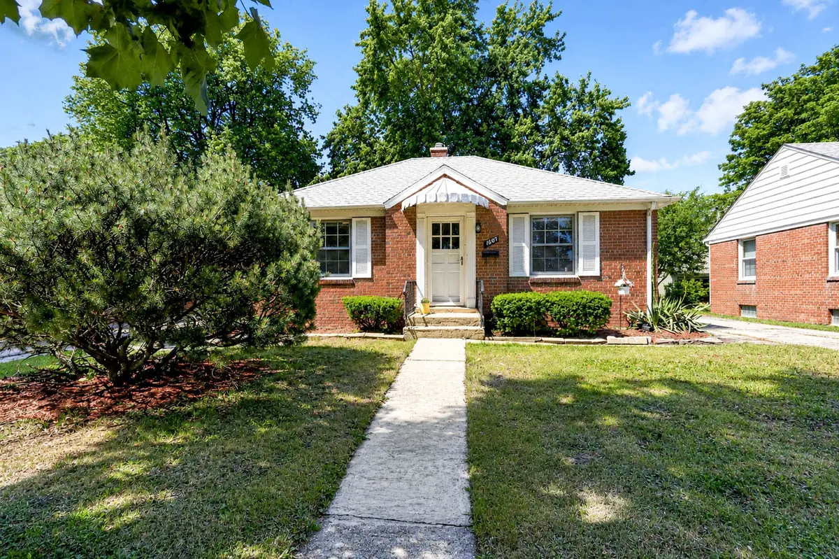 1607 Glenwood Avenue, Joliet, IL 60435 - #1
