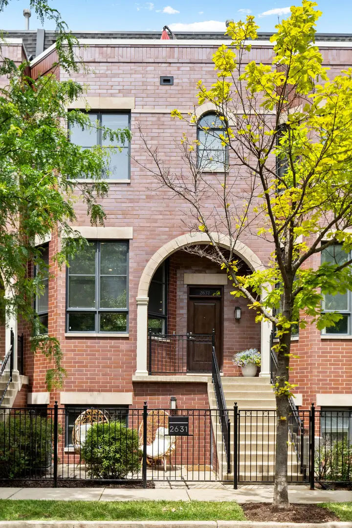 2631 N Hartland Court, Chicago, IL 60614 - #1