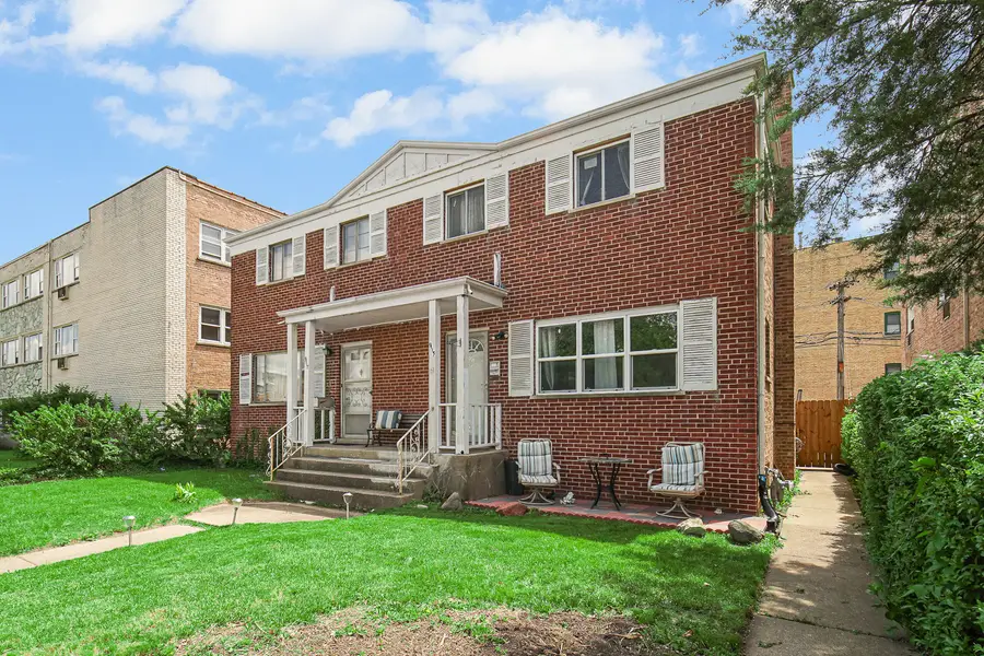 9115 N Gross Point Road, Skokie, IL 60077 - #3