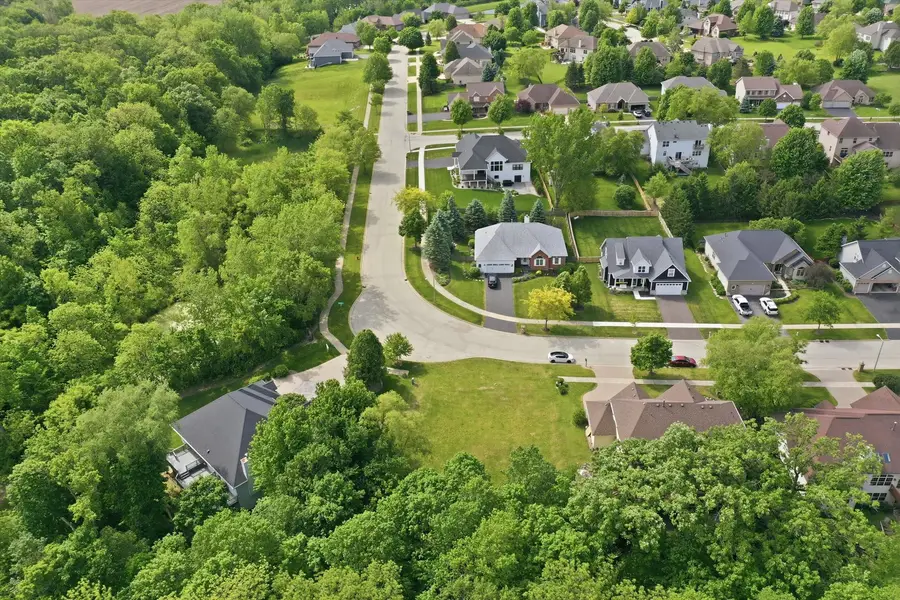 207 Windham Circle, Yorkville, IL 60560 - #3
