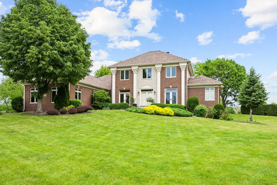 10N767 Newport Court, Elgin, IL 60124 - #3