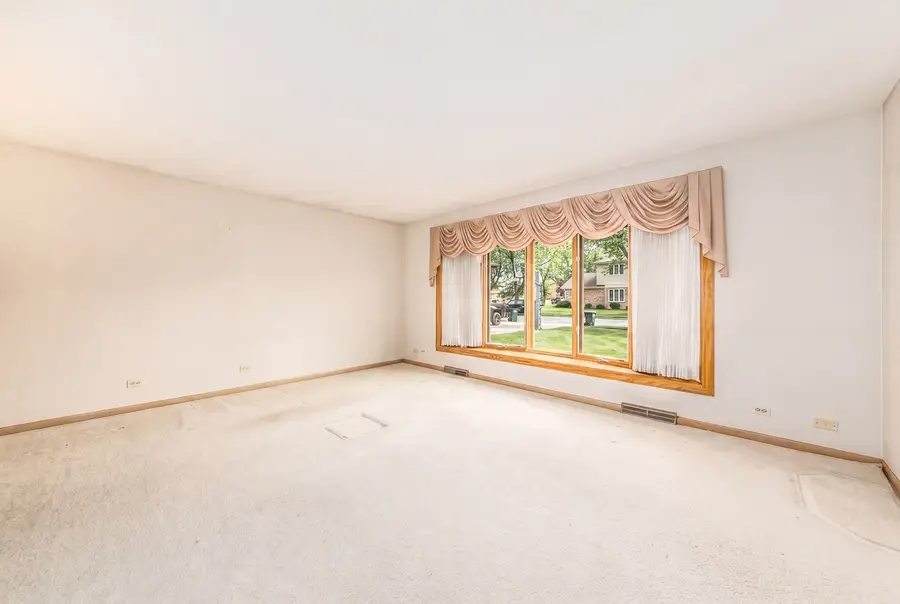 8744 W North Terrace, Niles, IL 60714 - #3