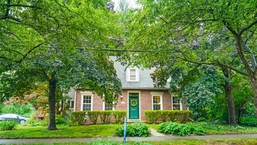 1009 W Green Street, Champaign, IL 61821 - #2