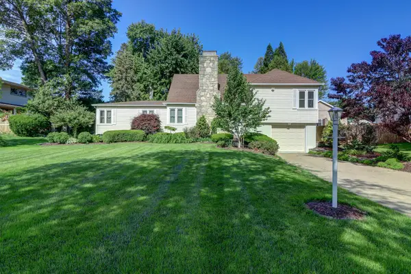 806 N 11th Street, Clinton, IA 52732