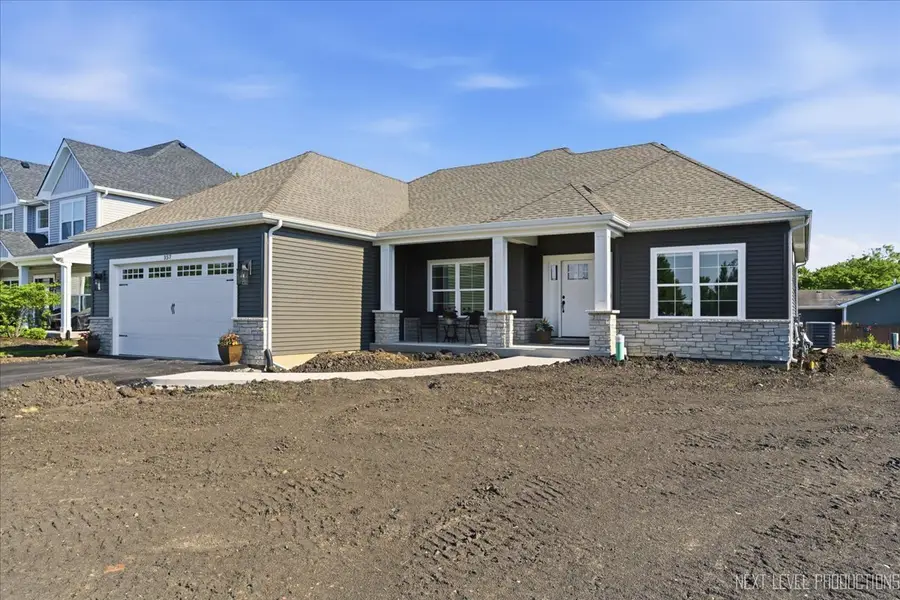 357 Pheasant Hill Drive, North Aurora, IL 60542 - #2