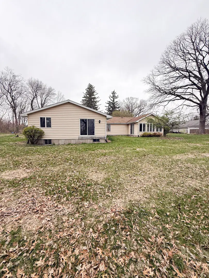 1599 E 2700 North Road, Clifton, IL 60927 - #2