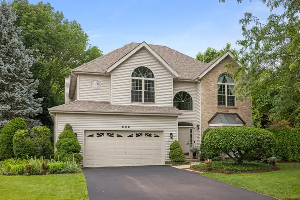 509 Turnberry Drive, North Aurora, IL 60542