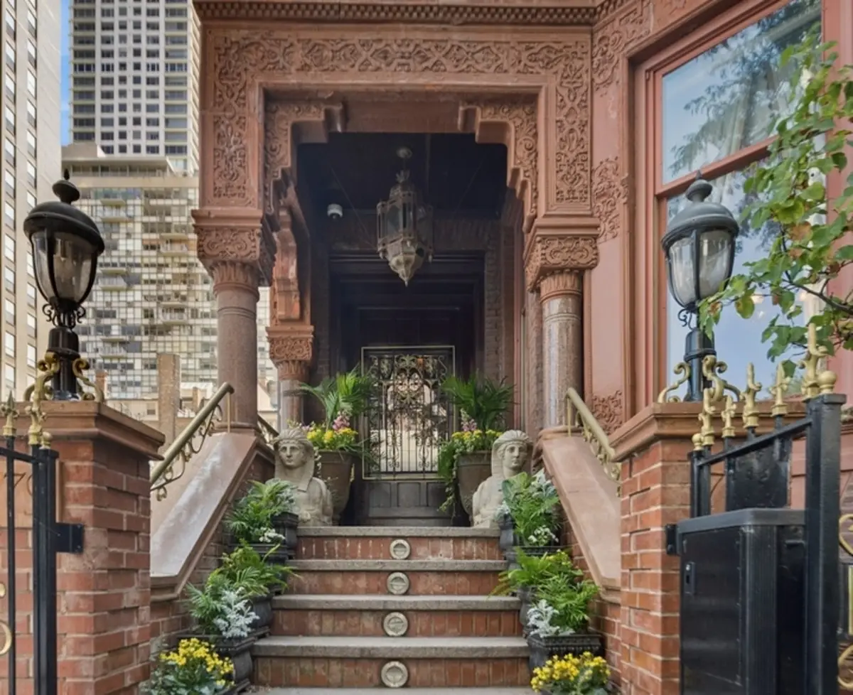 79 E Cedar Street, Chicago, IL 60611 - #1