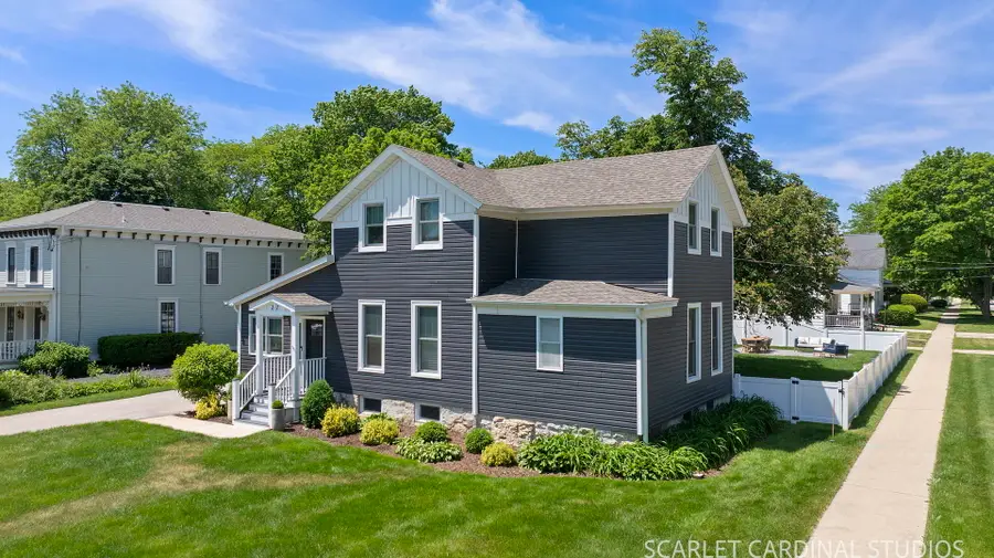 27 N Lincoln Street, Batavia, IL 60510 - #2