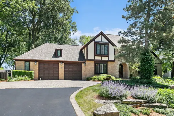 1159 Division Street, Barrington, IL 60010