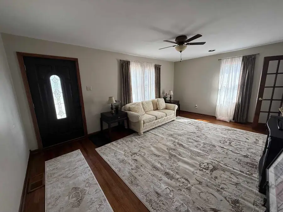 1010 Osmond Avenue, Antioch, IL 60002 - #3