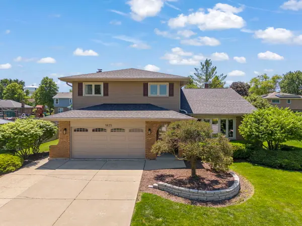 1825 Northbridge Place, Downers Grove, IL 60516