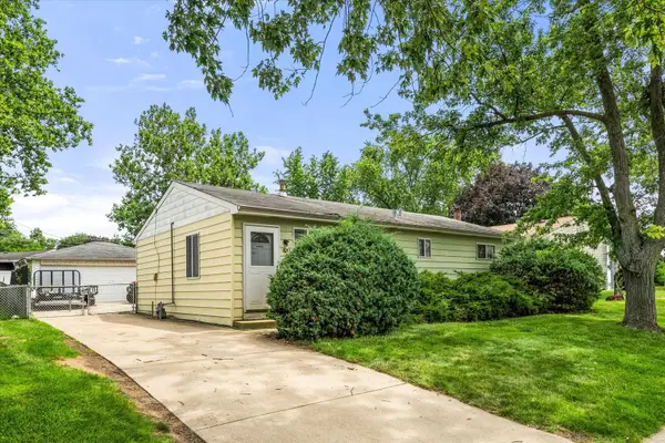 1629 Charles Drive, Glendale Heights, IL 60139
