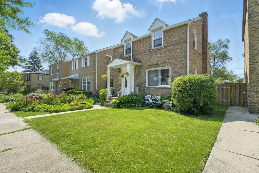 3831 Kirk Street, Skokie, IL 60076 - #2