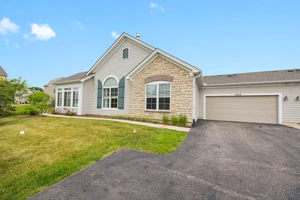 604 Handel Lane, Woodstock, IL 60098