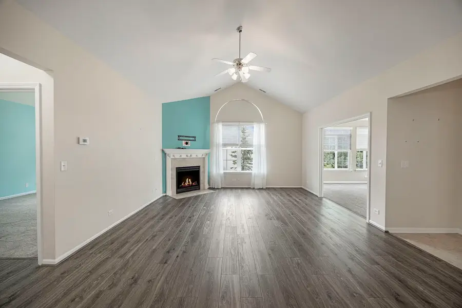 604 Handel Lane, Woodstock, IL 60098 - #3