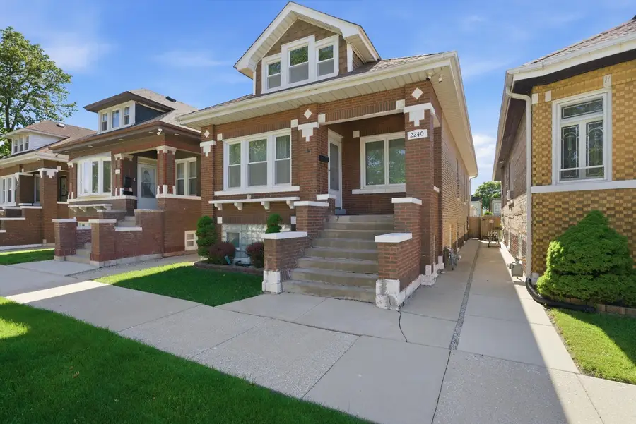 2240 Highland Avenue, Berwyn, IL 60402 - #2
