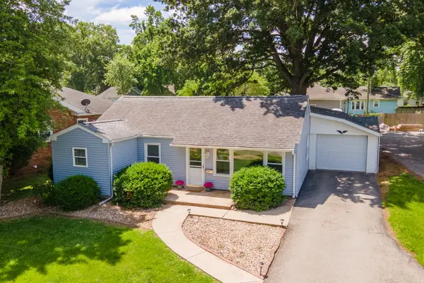513 E Allen Avenue, Marion, IL 62959