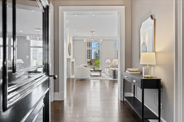 9 W Walton Street #702, Chicago, IL 60610